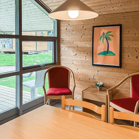 2 Bedroom Cozy In Prázdninový dům Vejle