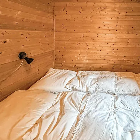Prázdninový dům 2 Bedroom Cozy In